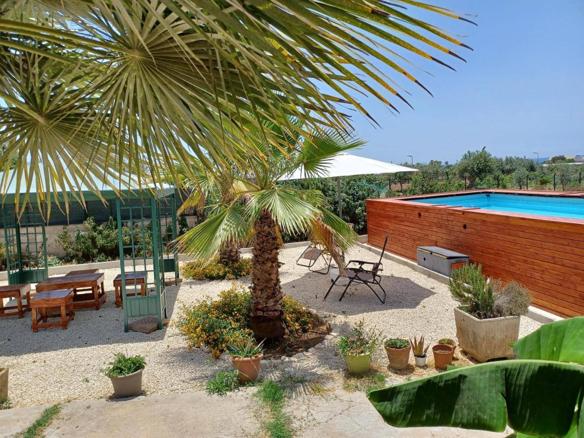 Turtle Island Apartments Santa Croce Camerina Exterior photo