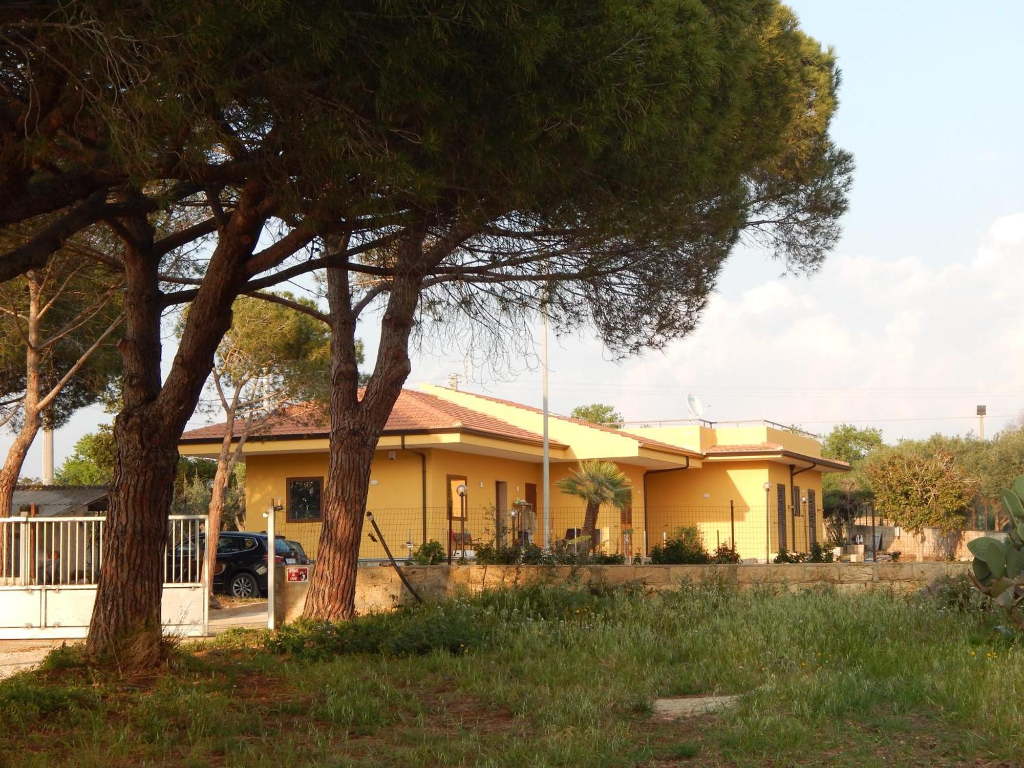 Turtle Island Apartments Santa Croce Camerina Exterior photo